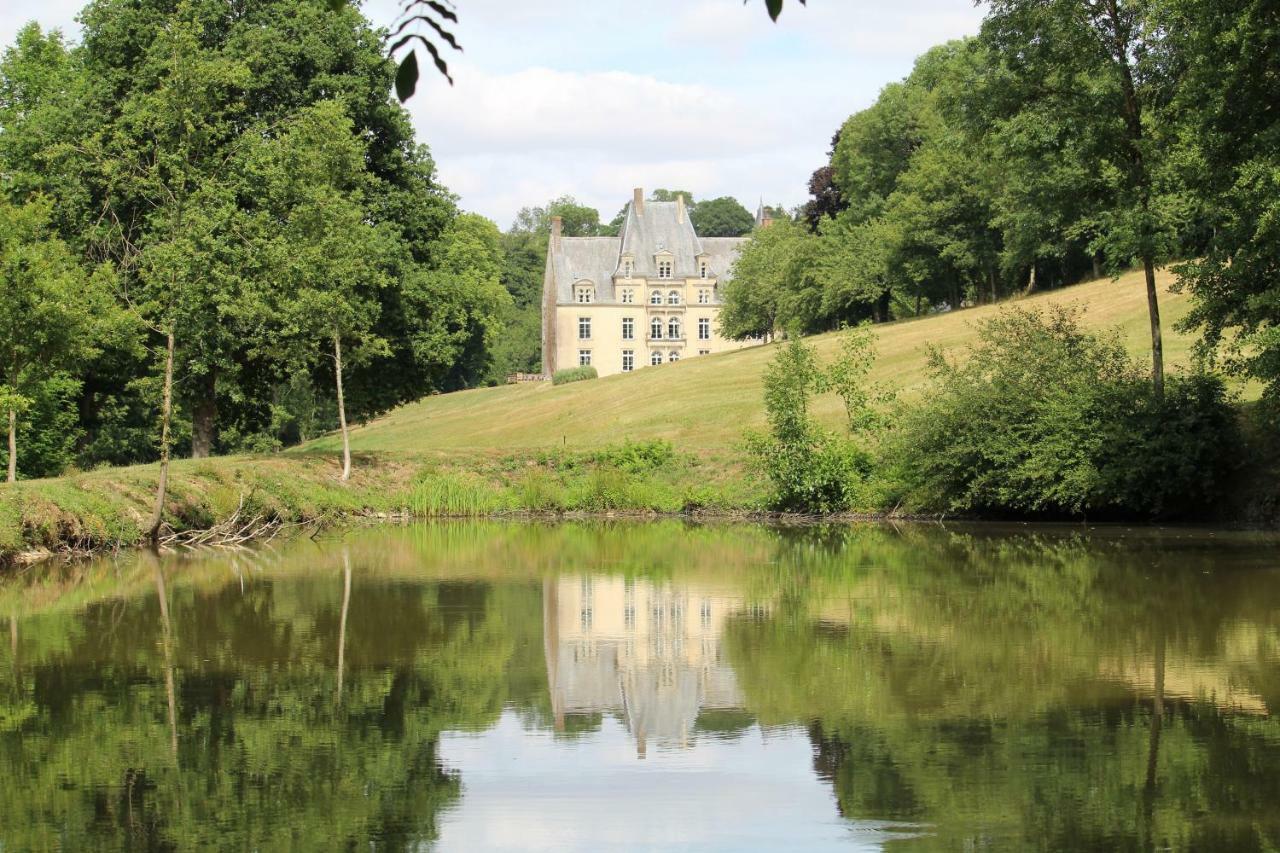 Chateau De La Lucaziere Mont-Saint-Jean  Dış mekan fotoğraf